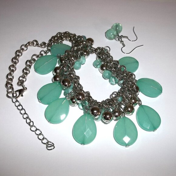 Green Jewelry Necklace Earrings Beaded Silver Set Pair Statement Accessory C716 - Picture 3 of 5